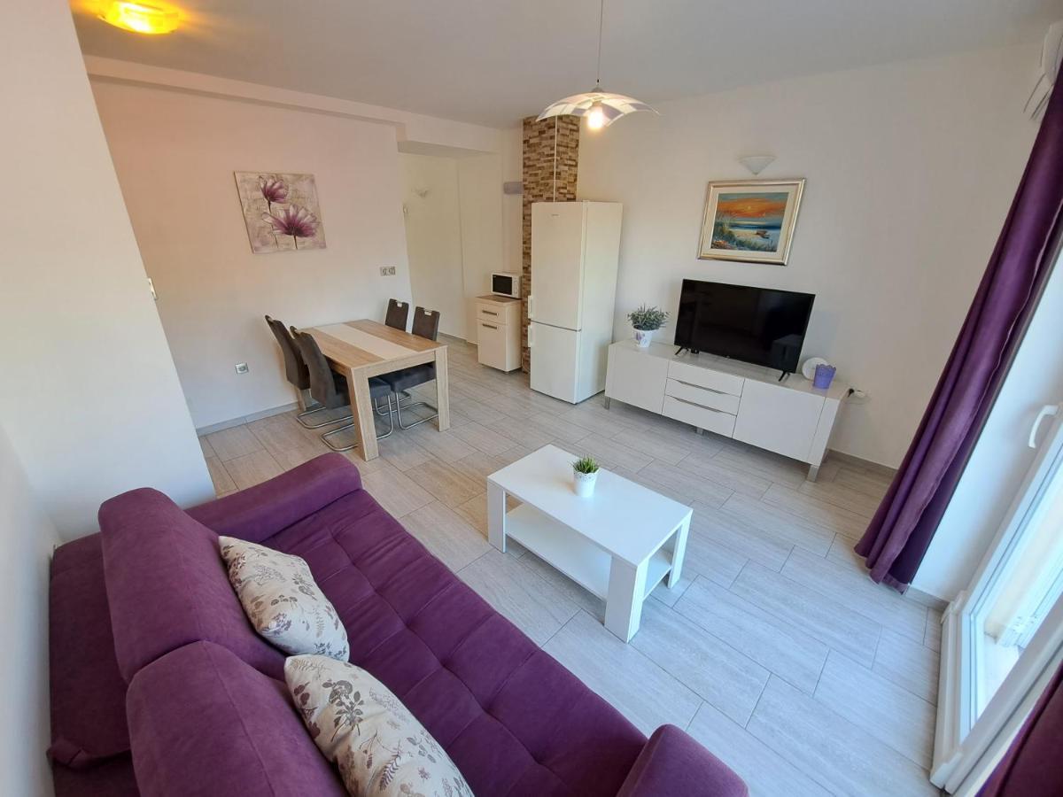 Apartments Sisevic - Comfort Apartments With Balconies And Sea View 슬라노 외부 사진