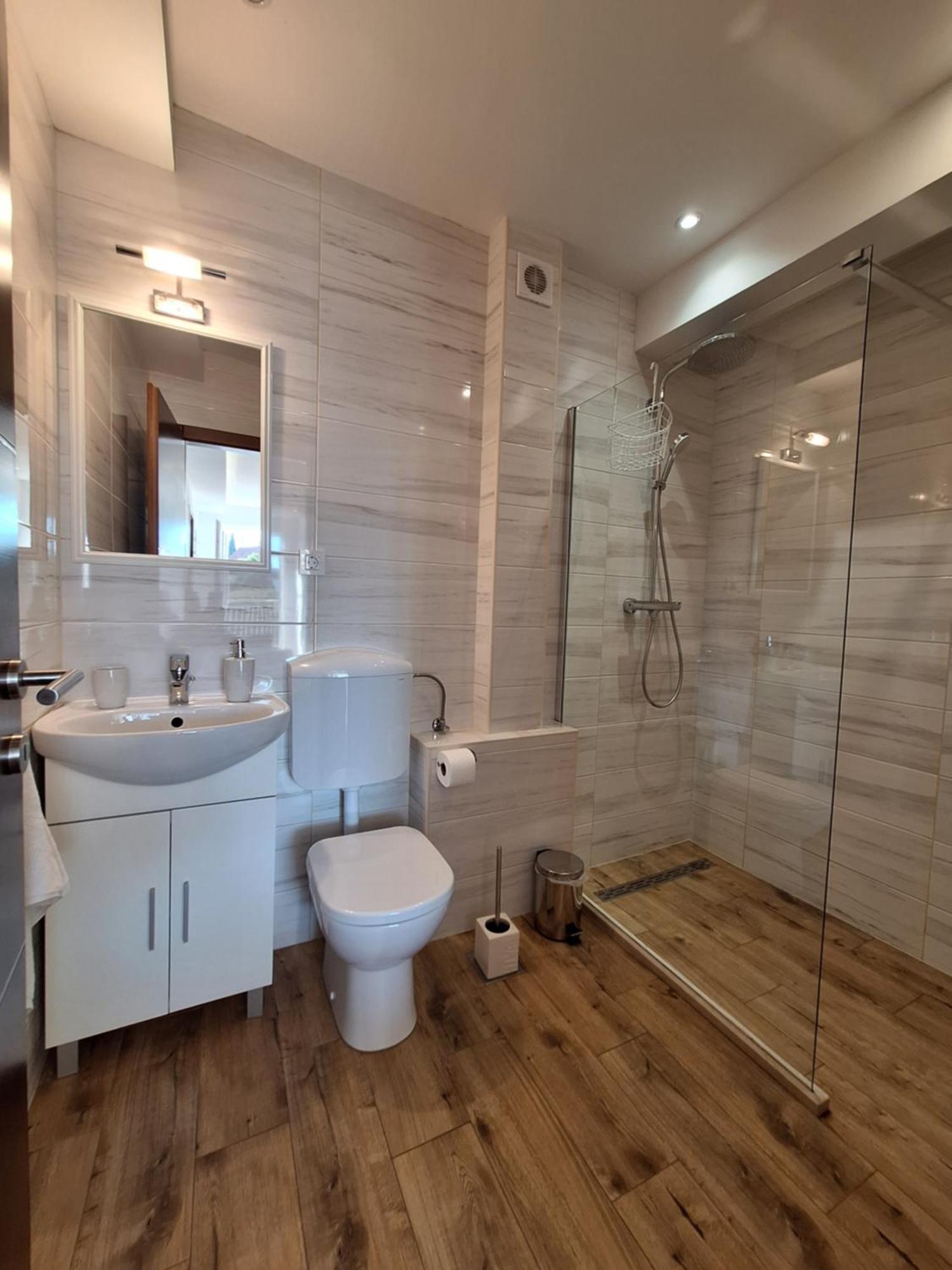 Apartments Sisevic - Comfort Apartments With Balconies And Sea View 슬라노 외부 사진