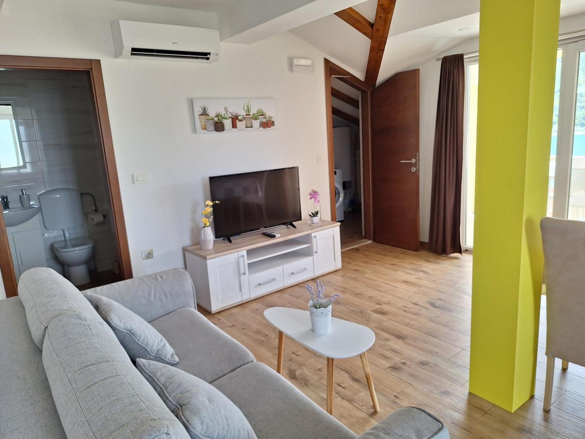 Apartments Sisevic - Comfort Apartments With Balconies And Sea View 슬라노 외부 사진